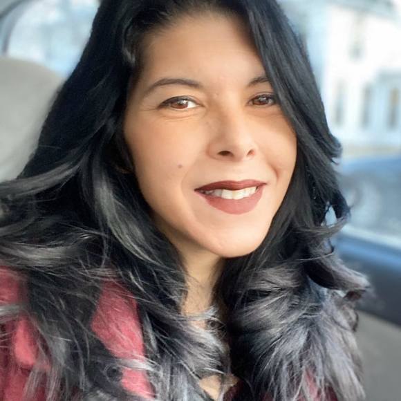 Meet your Posher, Maria - Picture 1 of 1